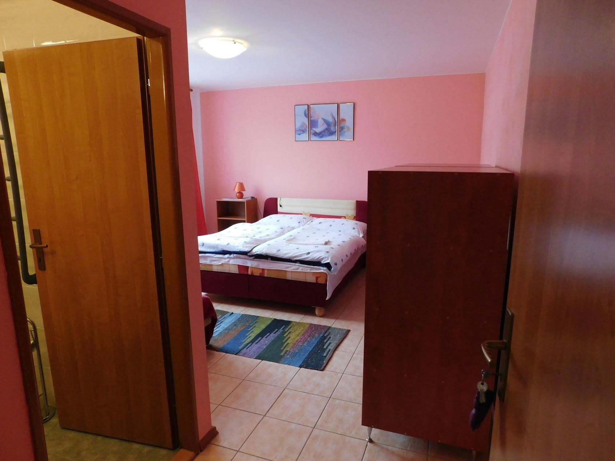 Apartmany Tania Závažná Poruba Exterior foto