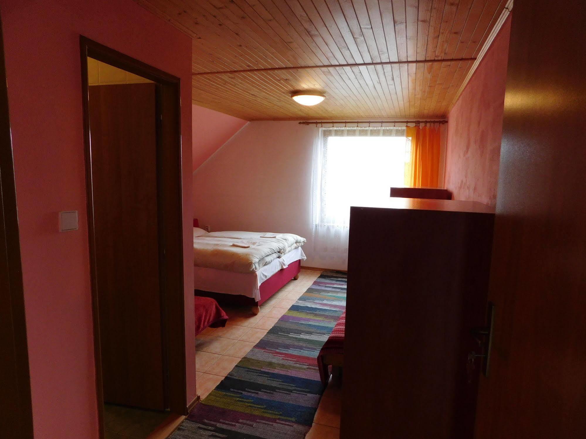 Apartmany Tania Závažná Poruba Exterior foto