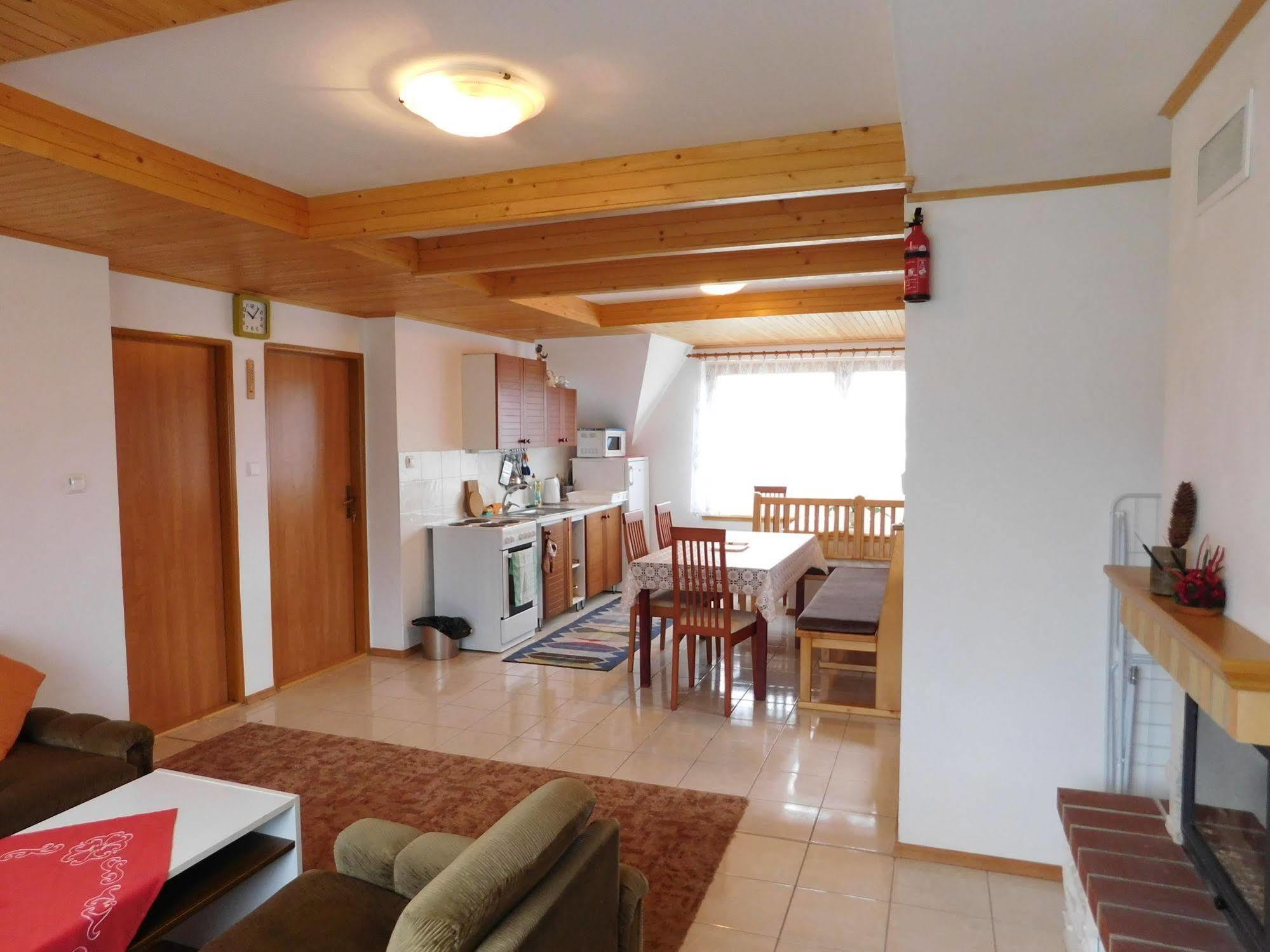 Apartmany Tania Závažná Poruba Exterior foto